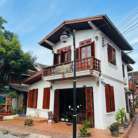 Villa Phonethip Mekong Riverside 루앙프라방 외부 사진