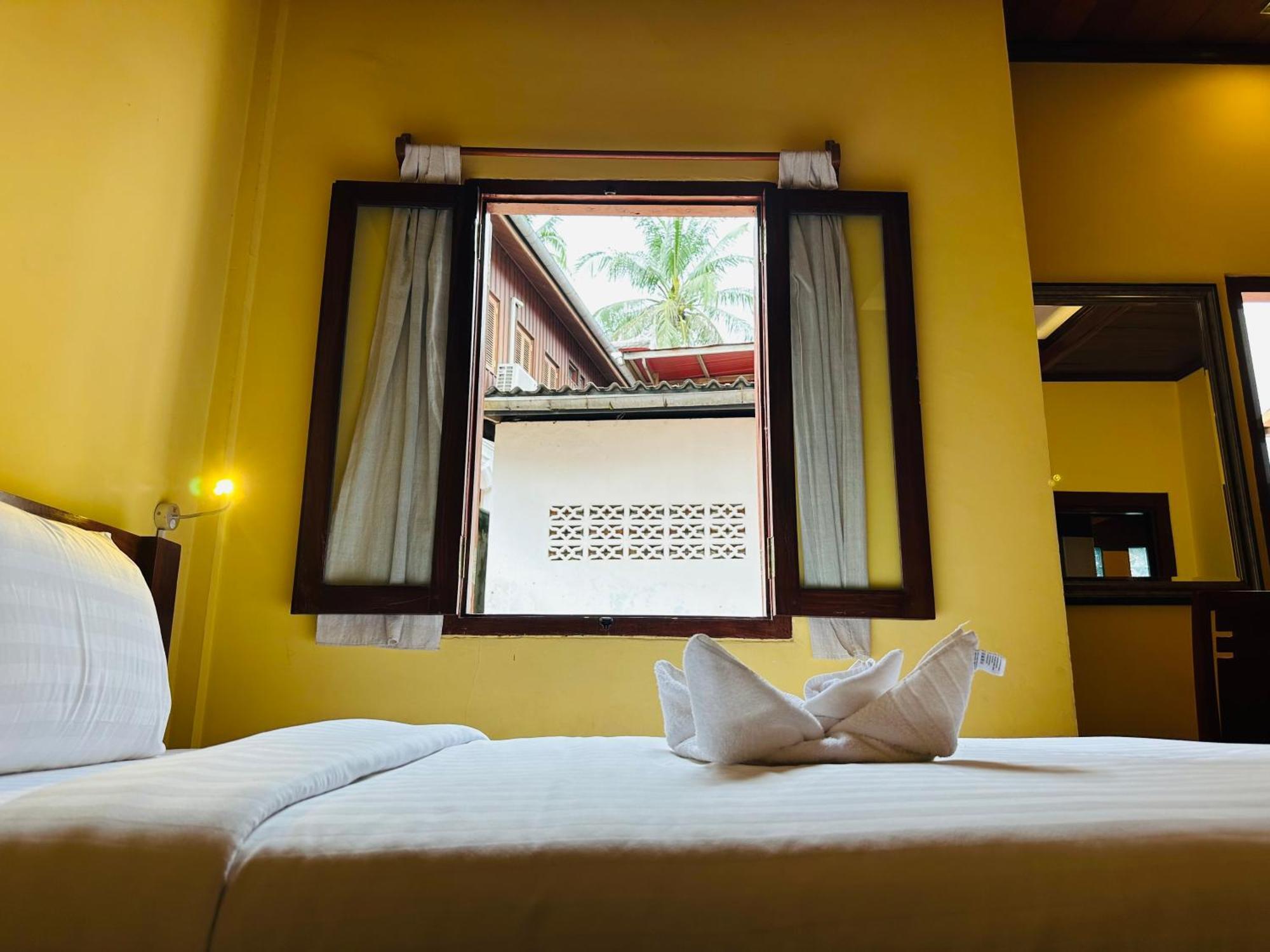 Villa Phonethip Mekong Riverside 루앙프라방 외부 사진