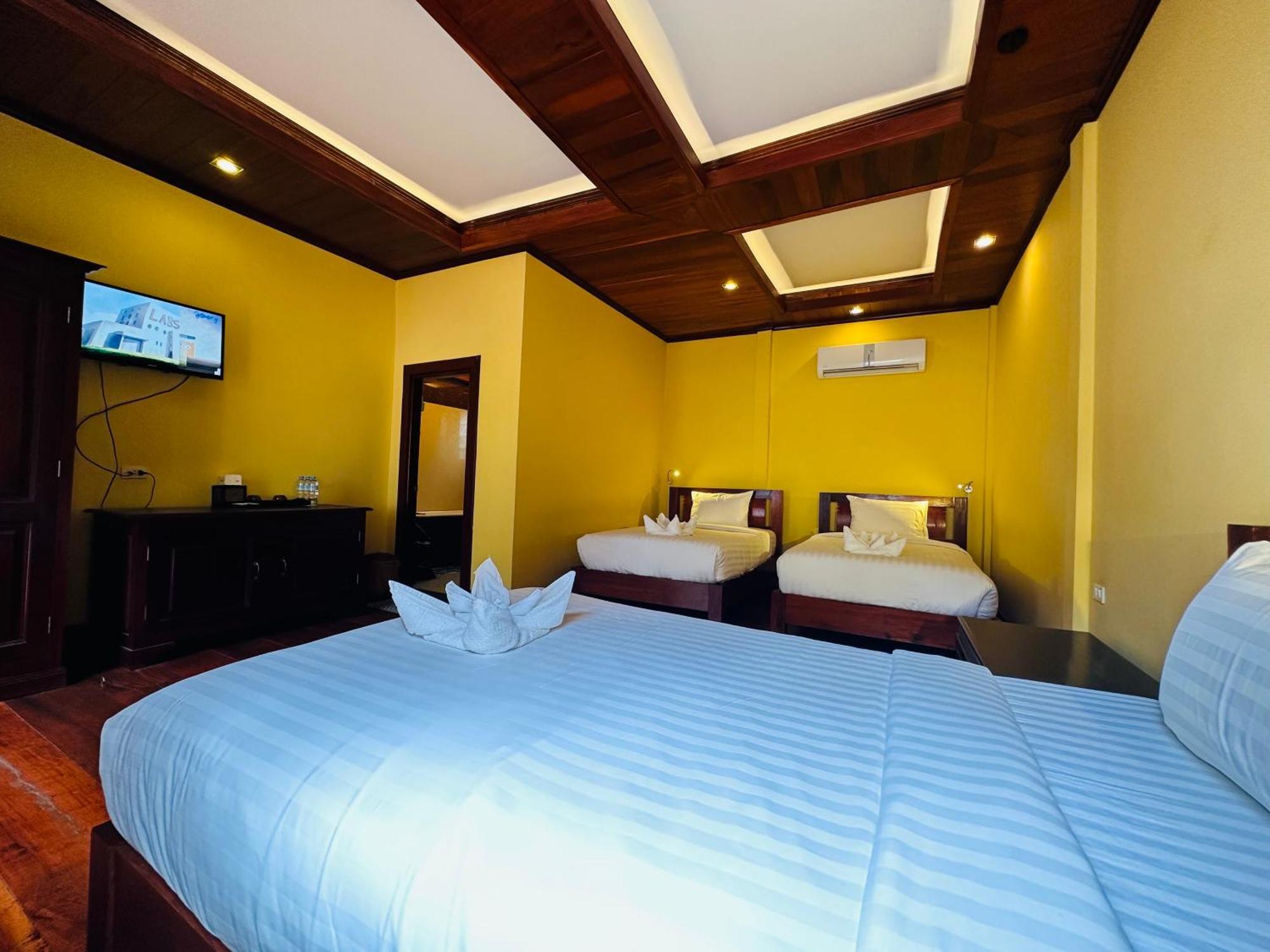 Villa Phonethip Mekong Riverside 루앙프라방 외부 사진