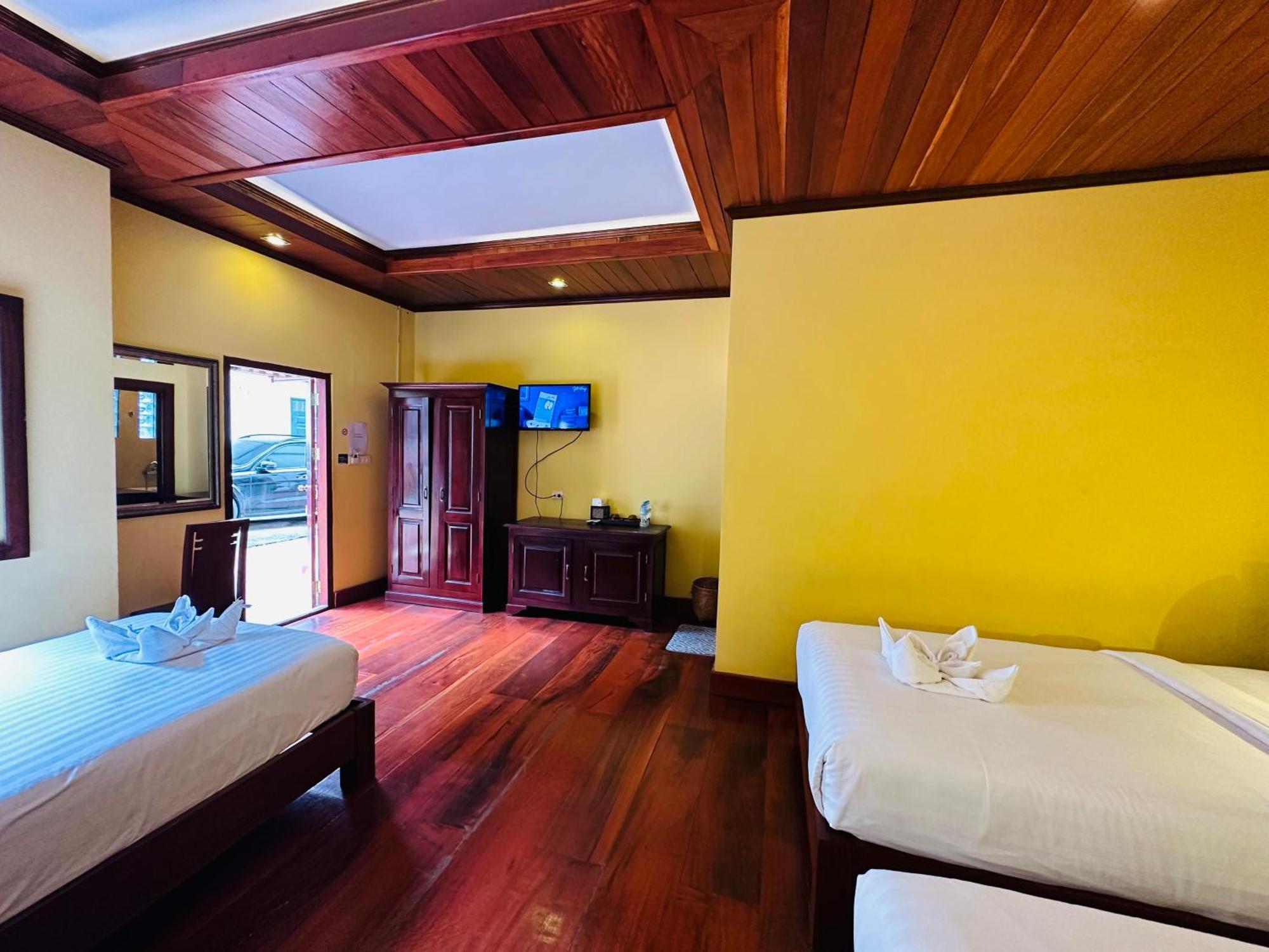 Villa Phonethip Mekong Riverside 루앙프라방 외부 사진