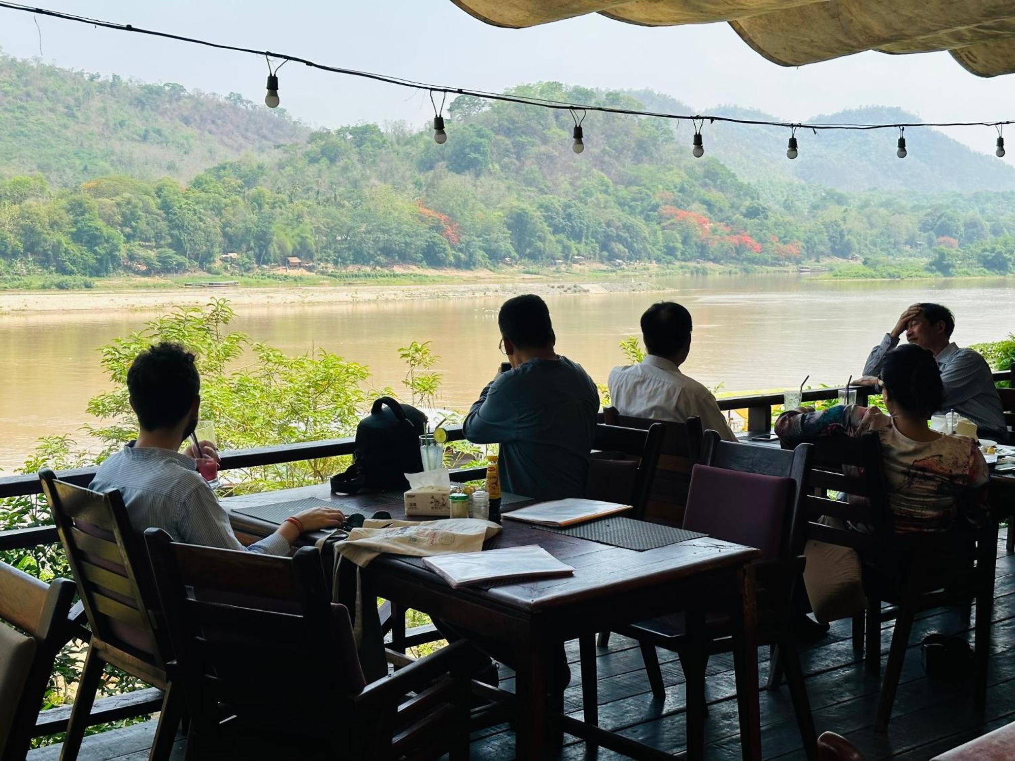 Villa Phonethip Mekong Riverside 루앙프라방 외부 사진
